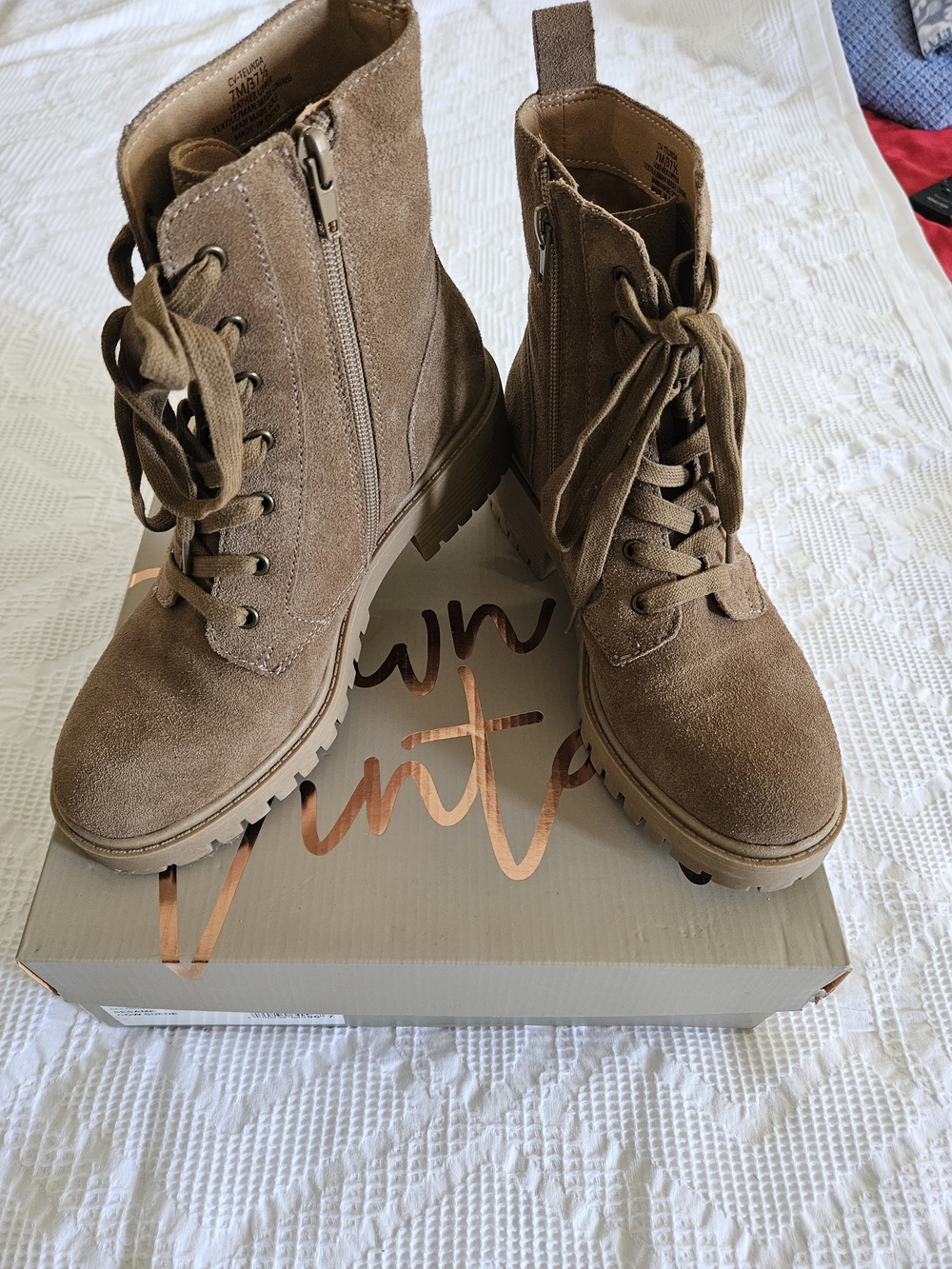 Crown Vintage Telinda Suede Leather Combat Boots Brown Sz 7M Like New - Picture 2 of 12